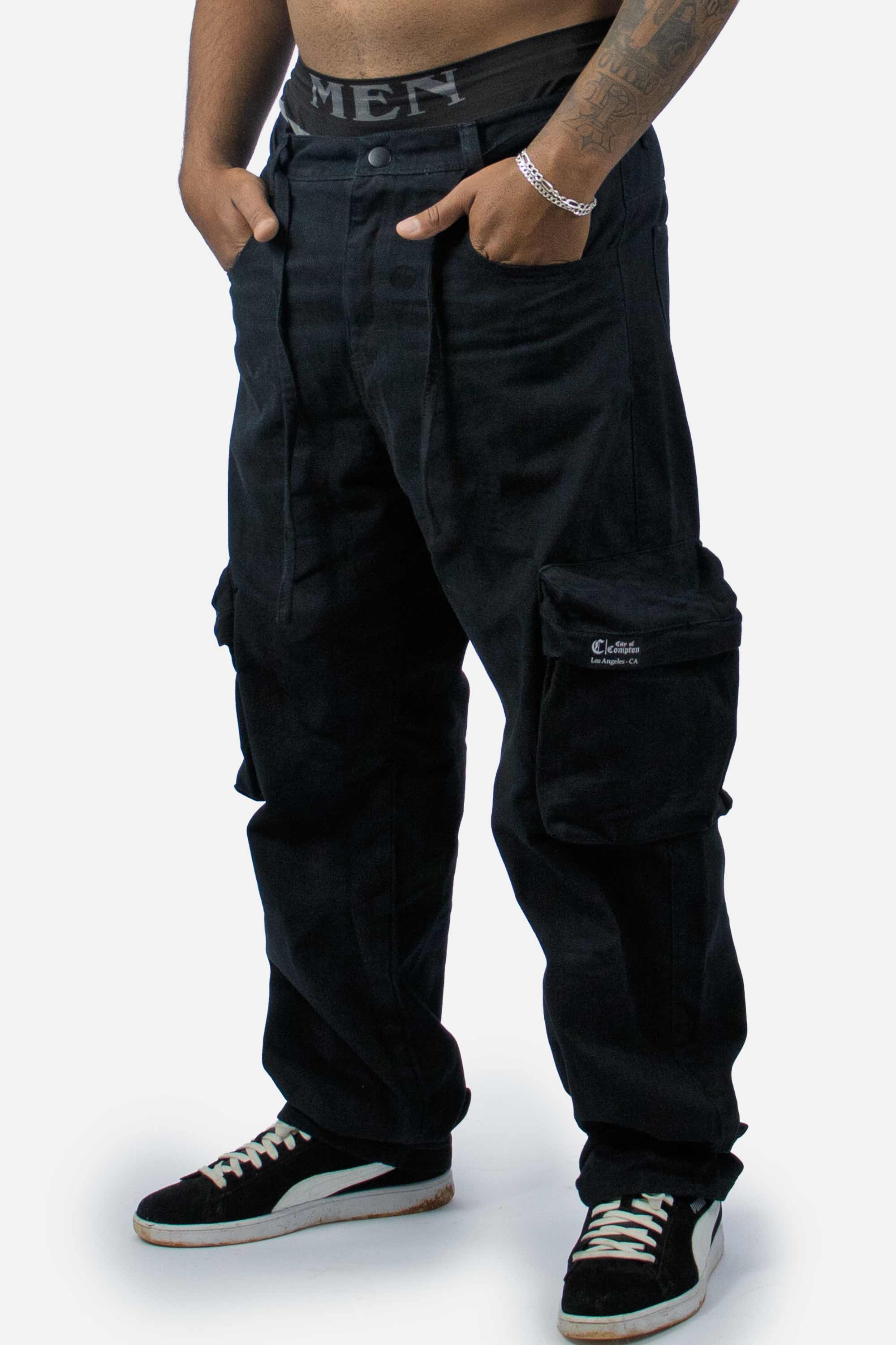 Calça Cargo Compton Preta com Bolsos Sacola Streetwear